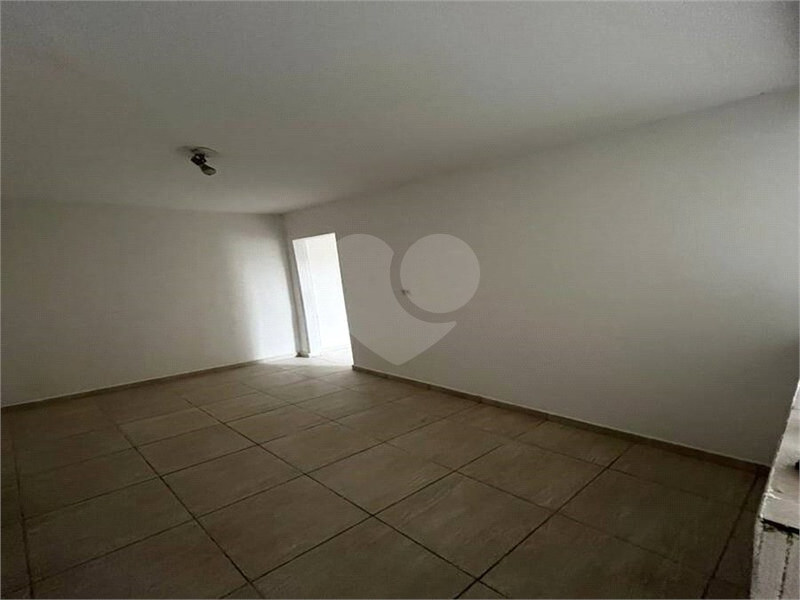 Sobrado à venda com 3 quartos em Americanópolis, São Paulo, SP