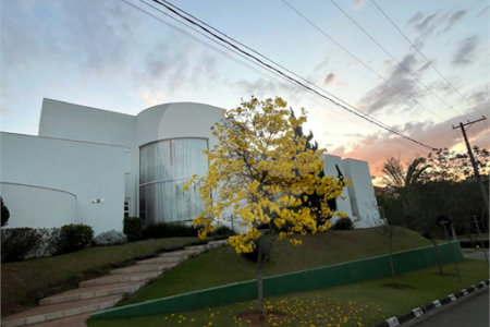 Casa à venda com 4 suítes no condomínio Dos Lagos, Itupeva - SP