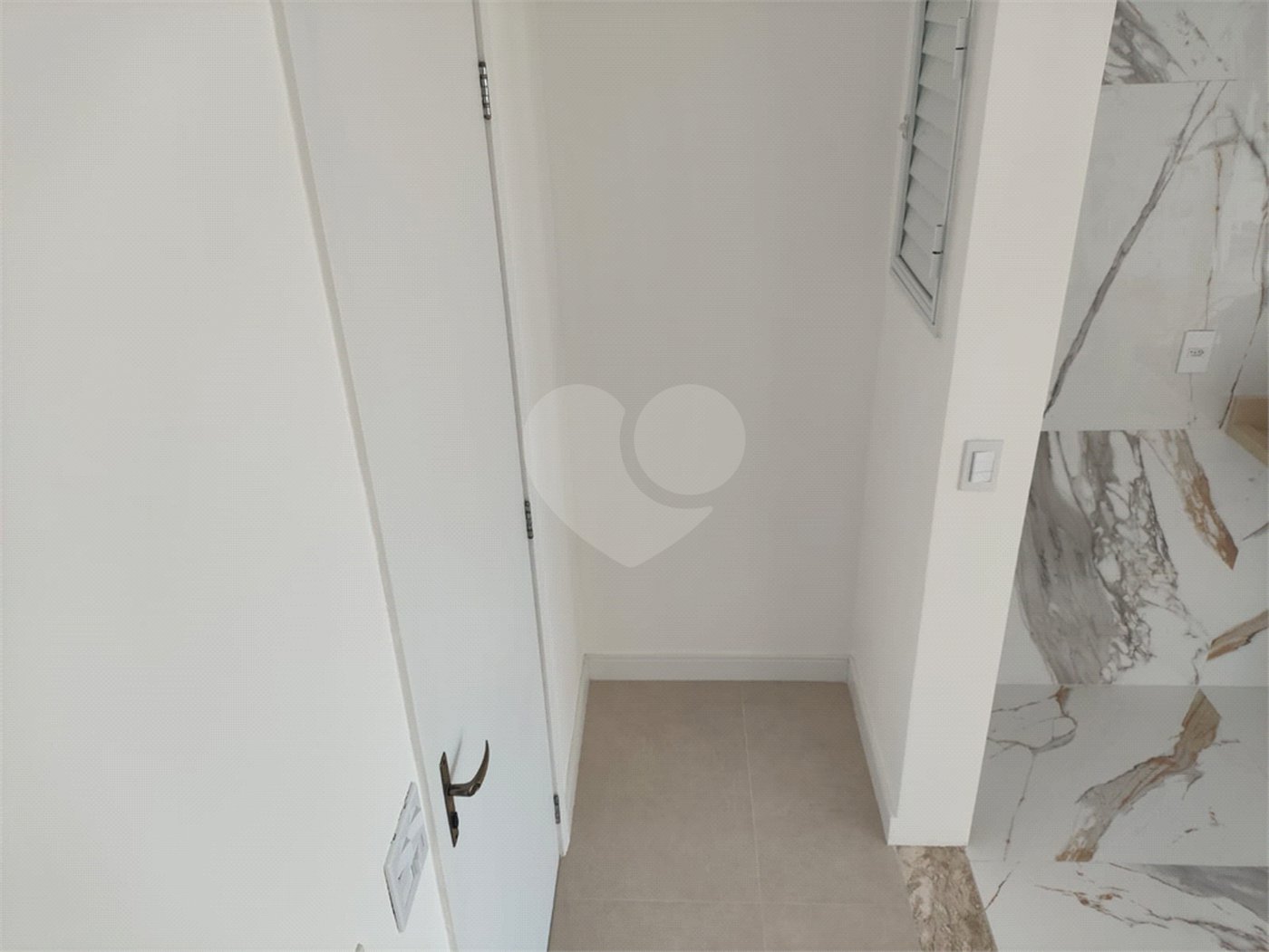 Apartamento à venda com 2 quartos, sendo 1 suíte,  em Vila Nova Mazzei, São Paulo, SP