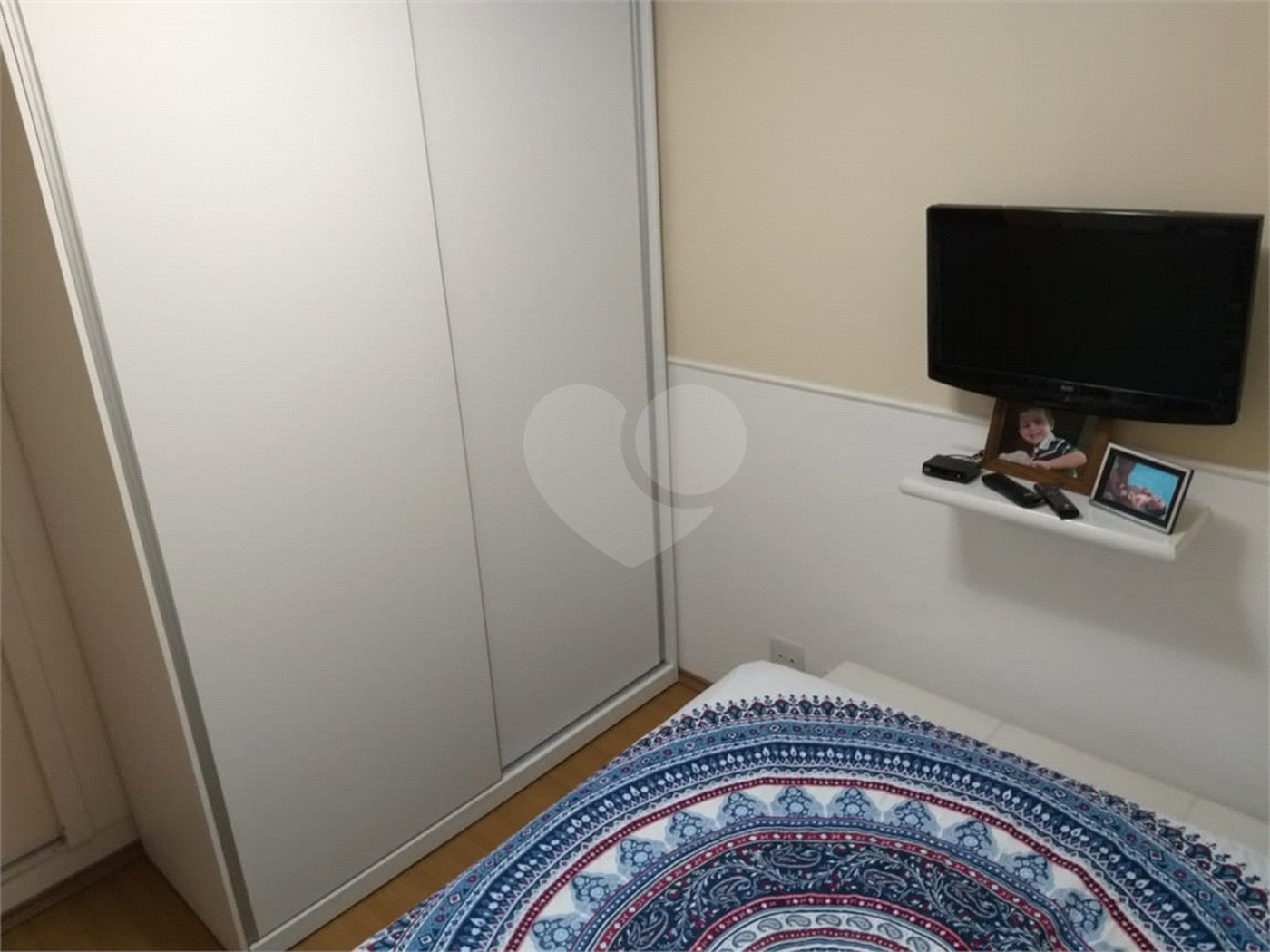 Apartamento à venda com 2 quartos em Vila Erna, São Paulo, SP