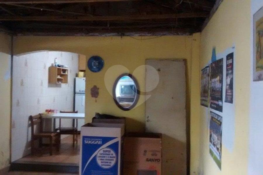 Casa à venda com 6 quartos, sendo 2 suítes,  no condomínio Doutor Francisco Ranieri, São Paulo - SP