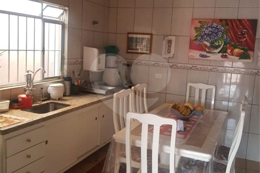 Sobrado à venda com 3 quartos, sendo 1 suíte, em Parque Naçoes Unidas, São Paulo, SP