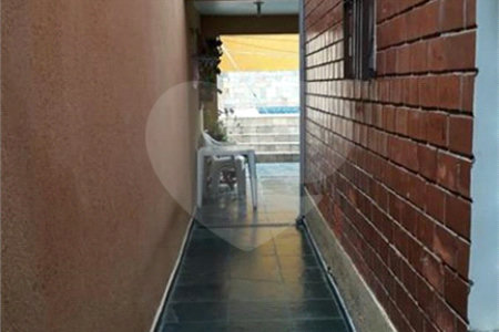 Casa à venda com 3 quartos, sendo 1 suíte, em Conjunto Residencial Vista Verde, São Paulo, SP