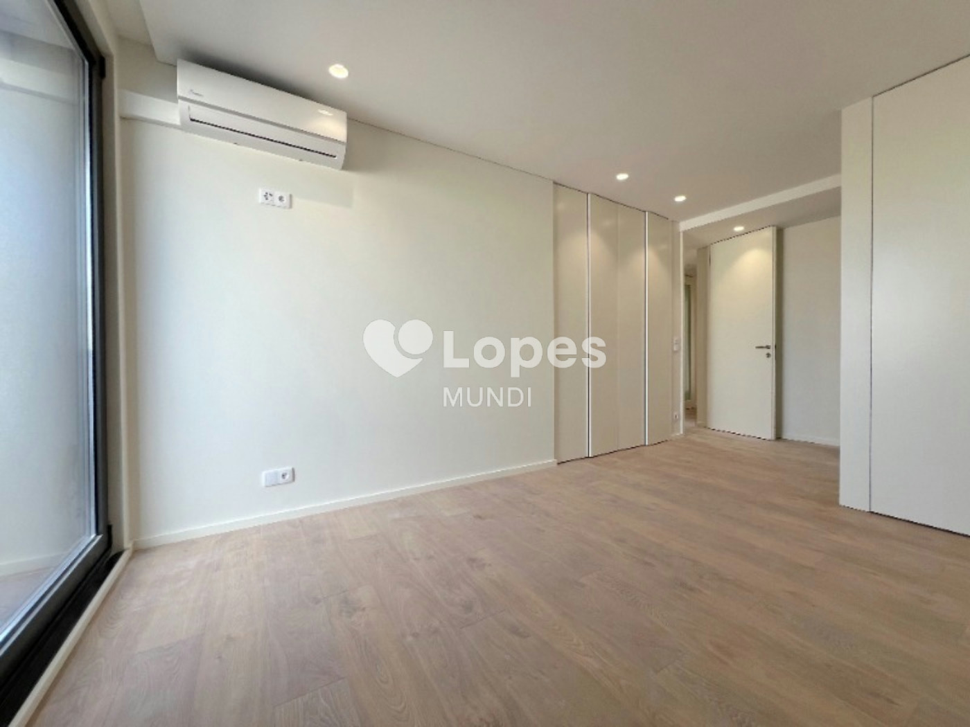 APARTAMENTO RESIDENCIAL em Porto - PT, Matosinhos
