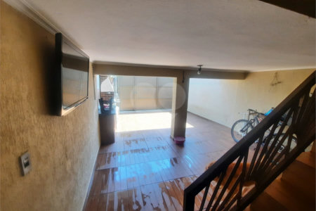 Casa à venda com 3 quartos, sendo 1 suíte, em Jardim Antártica, Ribeirão Preto, SP