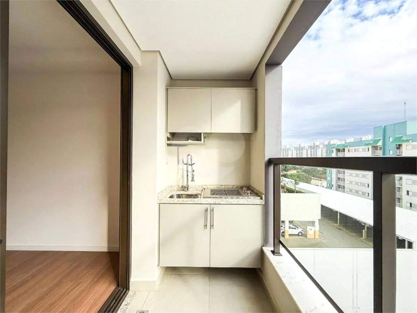Apartamento à venda com 2 quartos, sendo 1 suíte,  em Jardim Piratininga, Sorocaba, SP