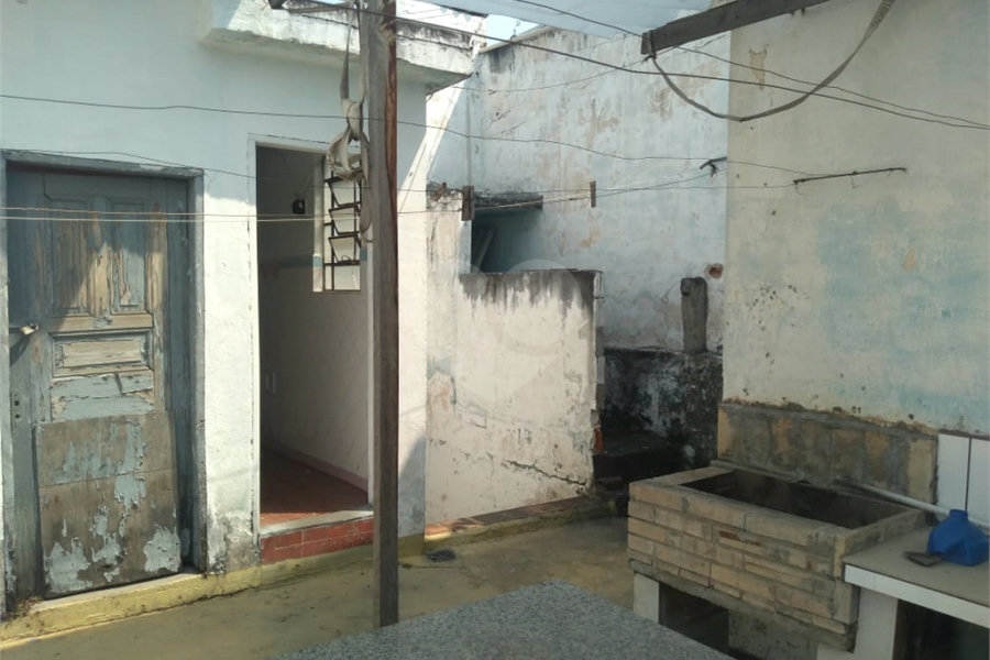 Sobrado à venda com 3 quartos em Vila Nivi, São Paulo, SP