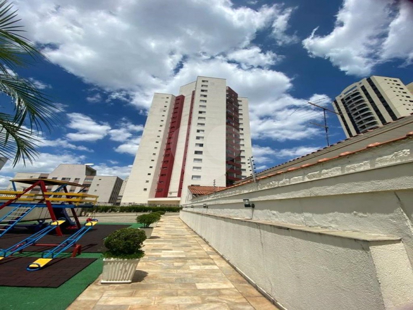 Apartamento à venda com 2 quartos em Vila Alexandria, São Paulo, SP
