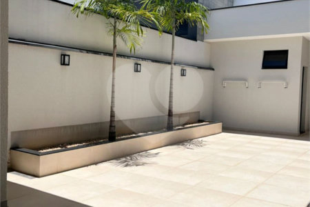 Casa à venda com 3 quartos, sendo 1 suíte, no condomínio Cond Laguna, Indaiatuba - SP