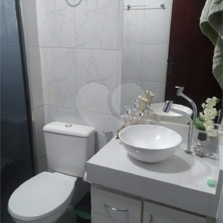 Apartamento com 2 dormitórios