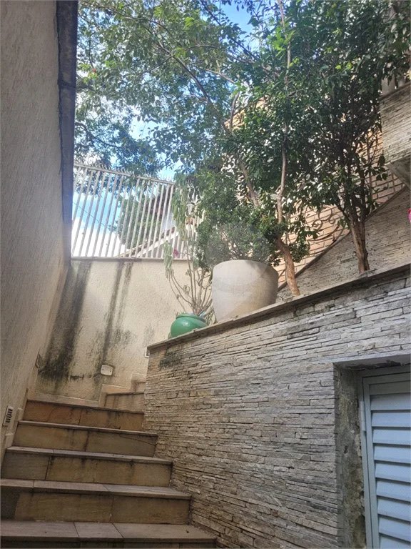 SOBRADO 3 QUARTOS NO JARDIM FLORESTA ZONA NORTE