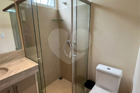 Casa à venda com 3 quartos, sendo 1 suíte, no condomínio Vilagio Vista Real, Paulínia - SP