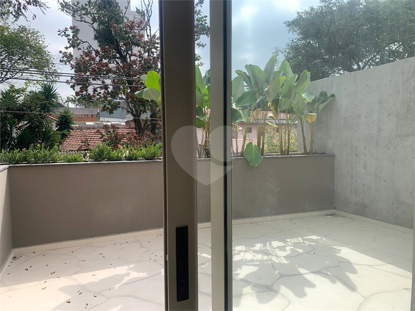 Apartamento à venda com 2 suítes em Vila Madalena, São Paulo, SP