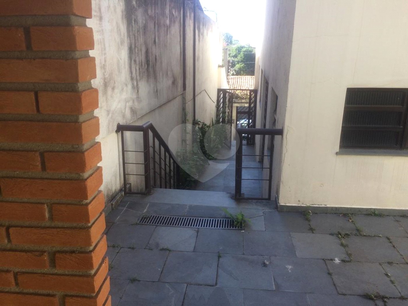 Sobrado à venda com 4 quartos, sendo 3 suítes, em Tremembé, São Paulo, SP