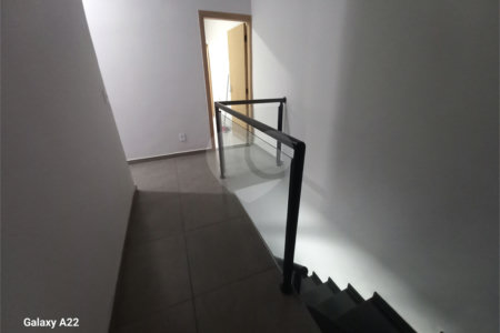 Sobrado à venda com 3 quartos, sendo 1 suíte, em Guaiaúna, São Paulo, SP