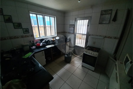 Sobrado à venda com 3 quartos, sendo 1 suíte, em Jardim Helga, São Paulo, SP