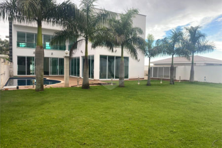 Casa à venda ou para alugar com 4 suítes no condomínio Saint Patrick, Sorocaba - SP