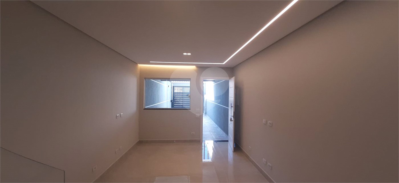 Sobrado à venda com 3 quartos, sendo 1 suíte, em Vila Guilherme, São Paulo, SP