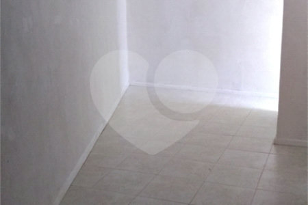 Casa à venda com 3 quartos, sendo 1 suíte, em Vila Mariana, São Paulo, SP