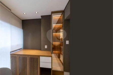 Sala à venda com 1 suíte em Indianópolis, São Paulo, SP