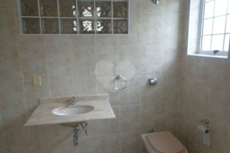 Casa à venda com 3 quartos, sendo 1 suíte,  em Jardim Bonfiglioli, São Paulo, SP