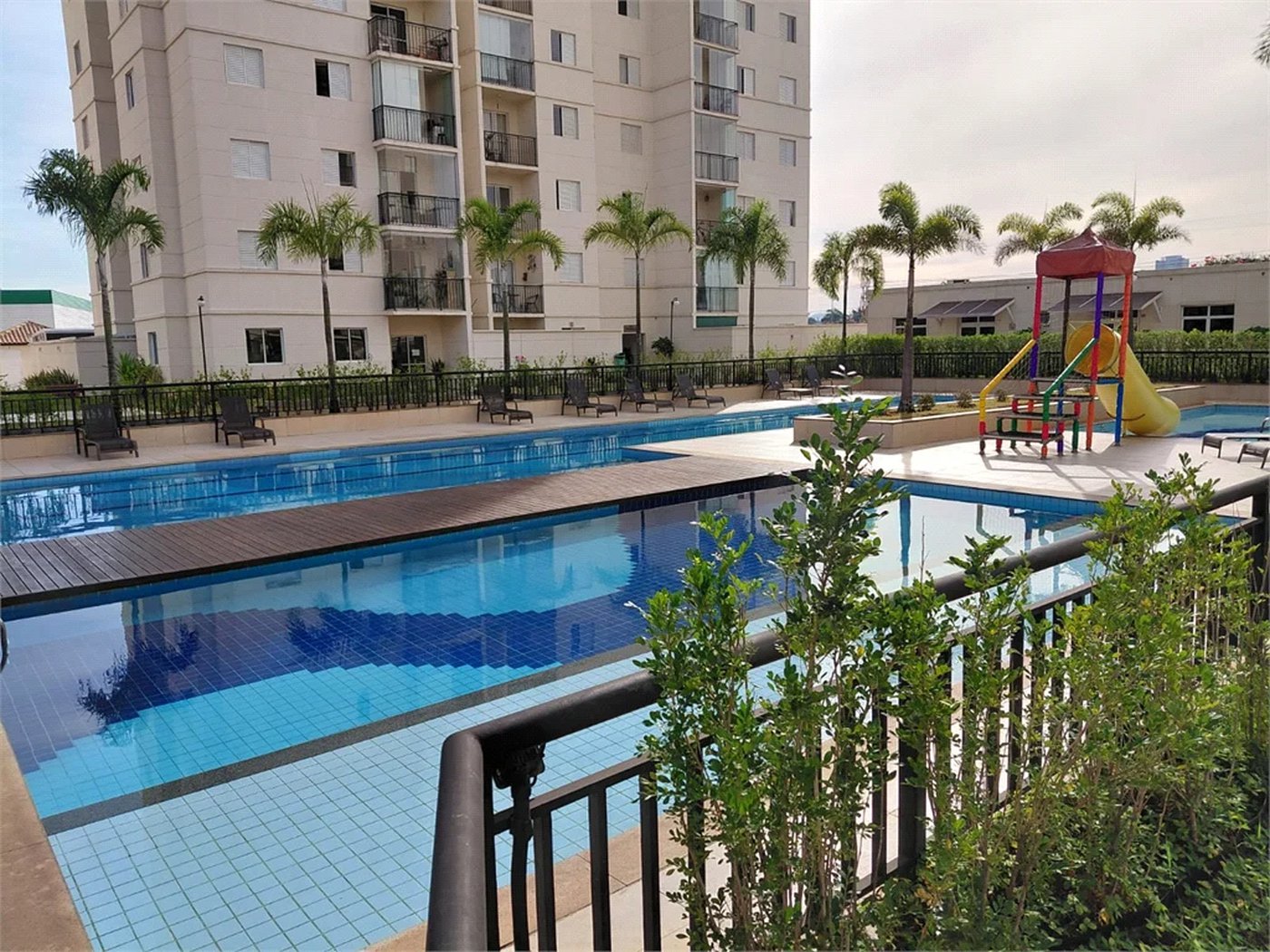 Apartamento à venda com 3 quartos, sendo 1 suíte,  em Lapa, São Paulo, SP