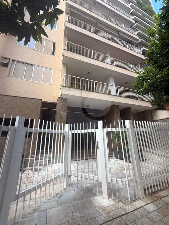 Apartamento à venda com 3 quartos, sendo 1 suíte, no Centro, Ribeirão Preto, SP