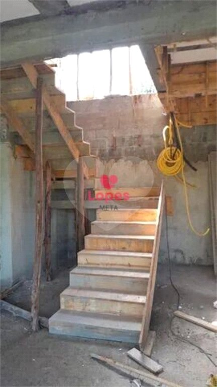 Casa à venda com 3 suítes no condomínio Altos da Serra Ii, São José dos Campos - SP