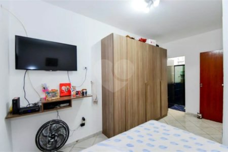 Casa à venda com 3 quartos, sendo 1 suíte,  em Jardim Aida, Guarulhos, SP