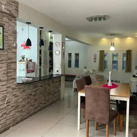 Sobrado à venda com 3 quartos, sendo 2 suítes, em Conjunto Residencial Butantã, São Paulo, SP