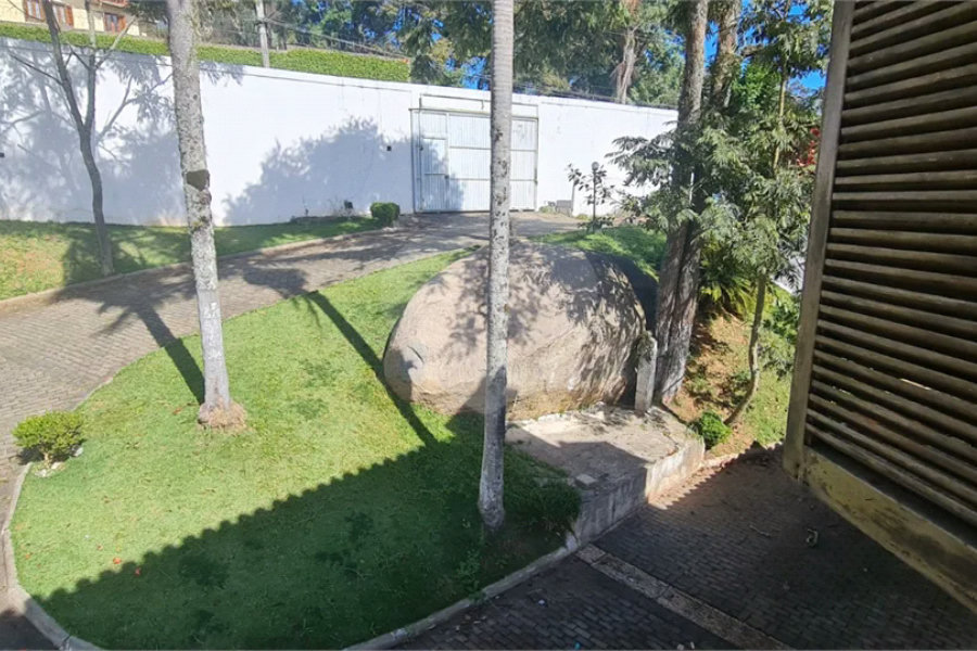 Casa à venda com 5 suítes em Roseira, Mairiporã, SP