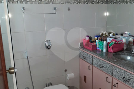Casa à venda com 6 quartos, sendo 3 suítes,  em Tijuca, Rio de Janeiro, RJ