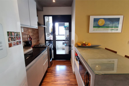 Apartamento à venda com 2 quartos, sendo 1 suíte, em Pinheiros, São Paulo, SP