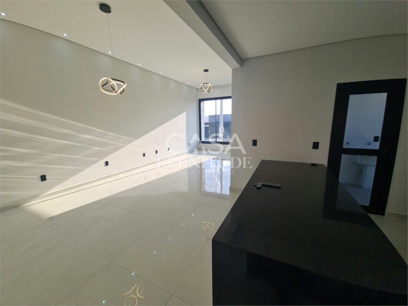 Casa em condomínio à venda com 3 quartos, sendo 1 suíte, em Jardim Novo Horizonte, Sorocaba, SP