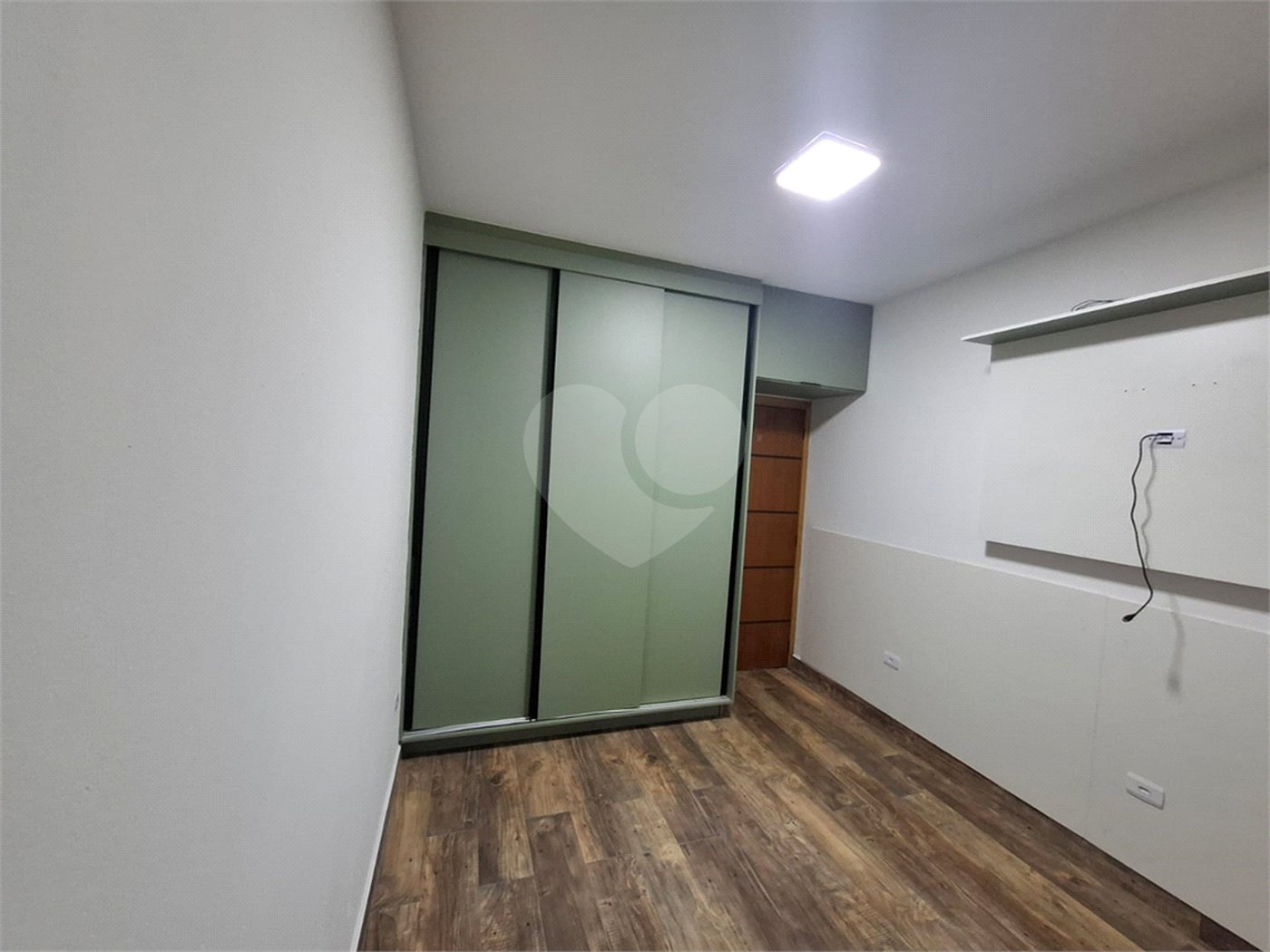 Casa à venda com 3 quartos, sendo 1 suíte, em Estância Comandante Barros, Jarinu, SP