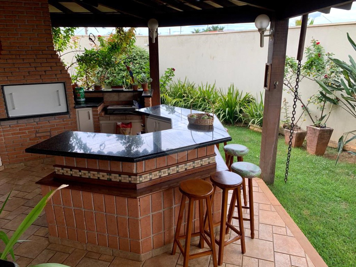 Sobrado à venda com 3 suítes em Vila Velosa, Araraquara, SP