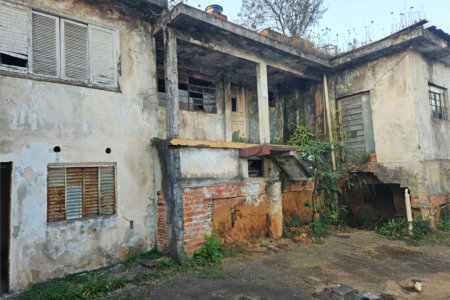Terreno à venda em Jardim Miriam, São Paulo, SP