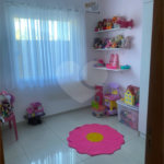 Casa à venda com 3 quartos, sendo 1 suíte, no condomínio Residencial Vale Verde, Rio de Janeiro - RJ