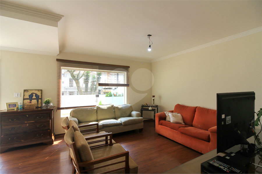 Casa à venda com 3 quartos, sendo 1 suíte,  em Santana, São Paulo, SP