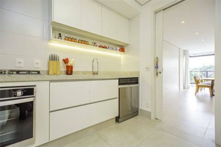 Apartamento à venda com 3 suítes em Cidade Jardim, São Paulo, SP