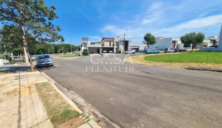 Casa em condomínio à venda com 3 quartos, sendo 1 suíte,  em Jardim Novo Horizonte, Sorocaba, SP