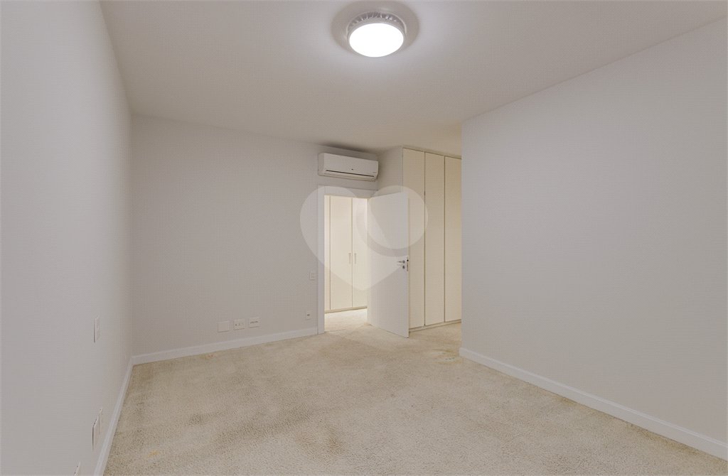 Apartamento à venda ou para alugar com 4 suítes em Alto da Boa Vista, São Paulo, SP