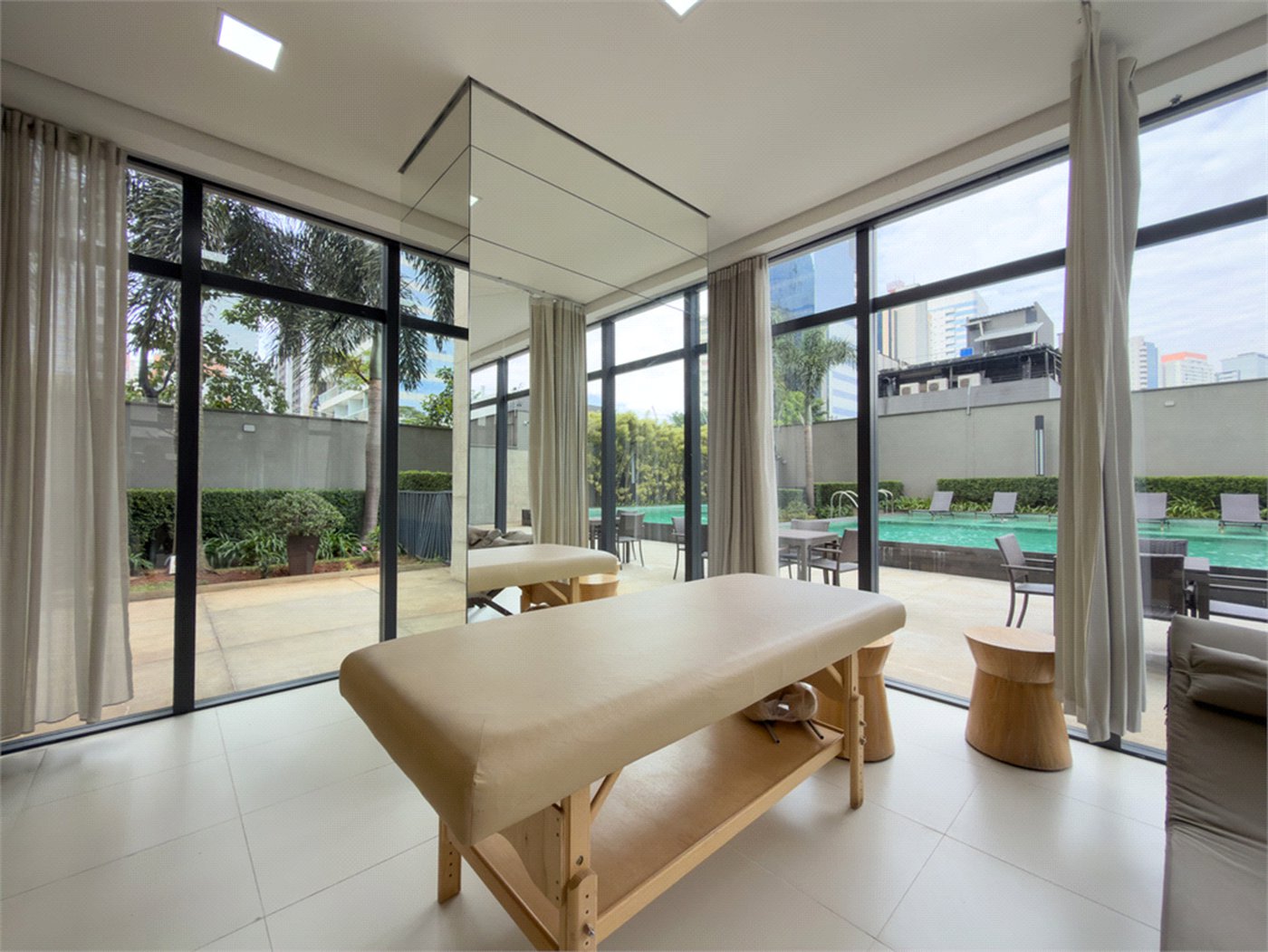 Apartamento à venda com 1 suíte em Cidade Monções, São Paulo, SP
