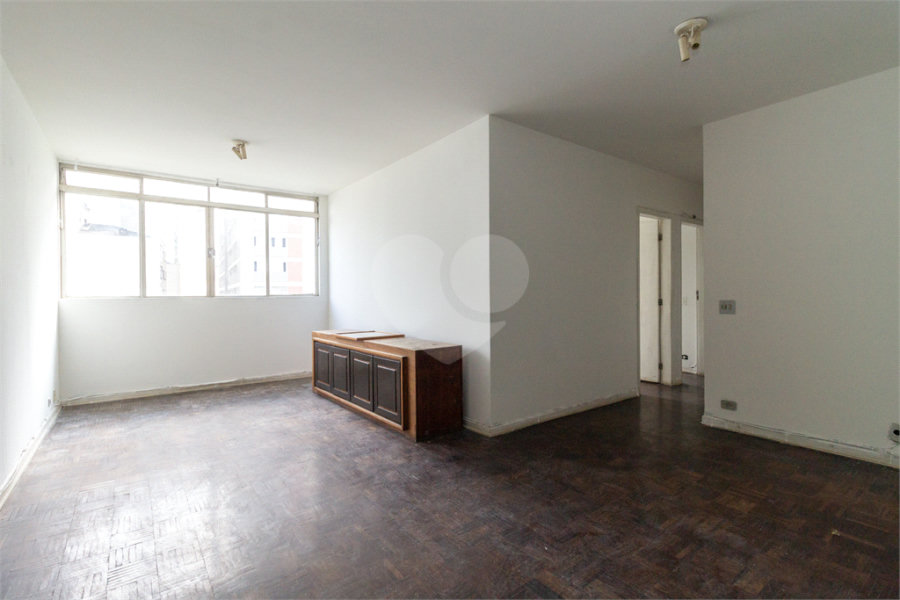 Apartamento à venda com 3 quartos, sendo 1 suíte, em Jardim América, São Paulo, SP