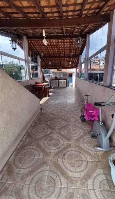 Casa à venda com 2 suítes em Jardim Soraia, São Paulo, SP