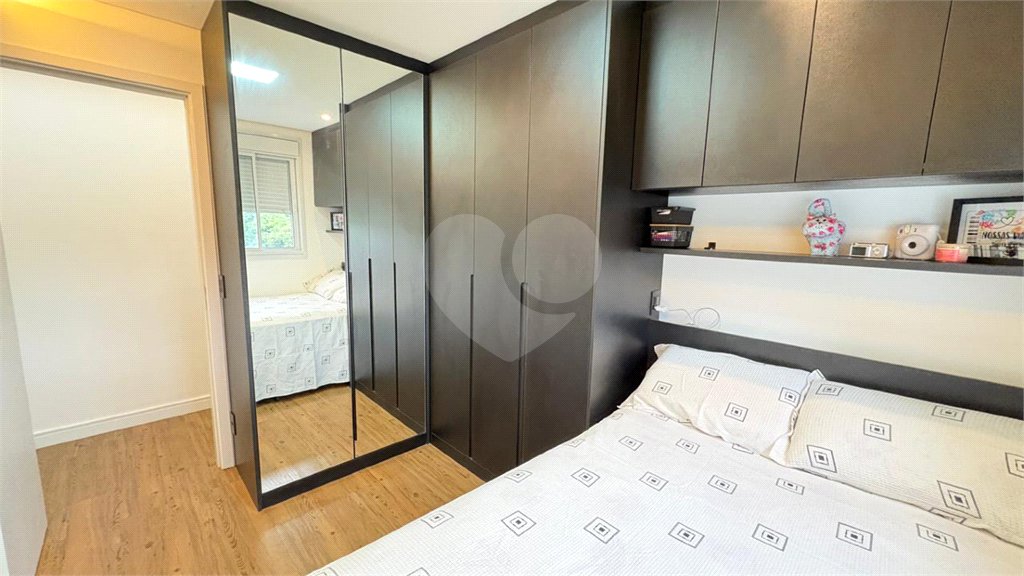 Apartamento à venda com 3 quartos, sendo 1 suíte, em Santo Amaro, São Paulo, SP