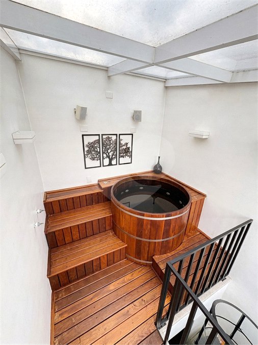Casa à venda com 3 quartos, sendo 1 suíte, em Brooklin Paulista, São Paulo, SP