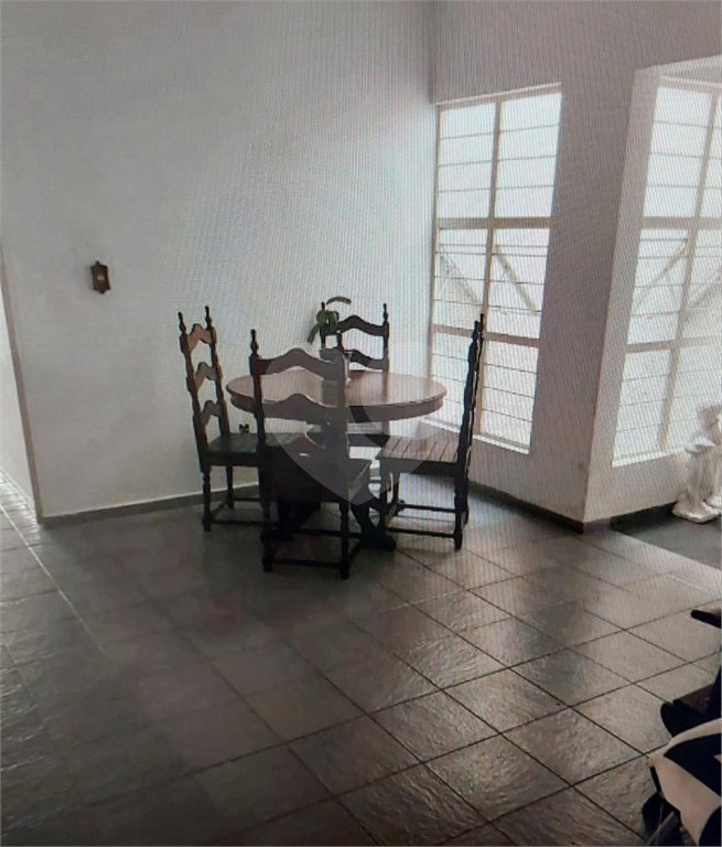 Casa à venda com 5 quartos, sendo 2 suítes, em Jardim Santa Rosália, Sorocaba, SP