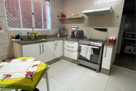 Casa Térrea à venda com 4 quartos, sendo 3 suítes,  em Jardim São Paulo(zona Norte), São Paulo, SP