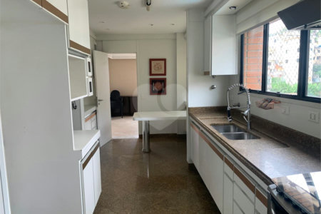 Cobertura à venda com 4 quartos, sendo 3 suítes, em Vila Mariana, São Paulo, SP